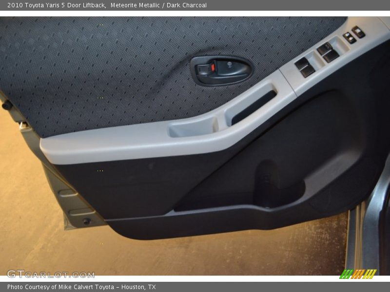 Meteorite Metallic / Dark Charcoal 2010 Toyota Yaris 5 Door Liftback