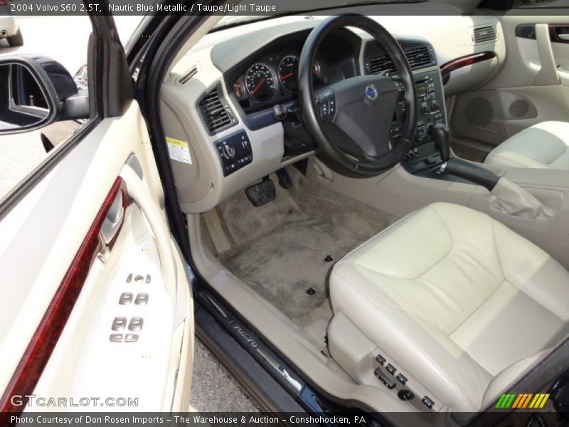 Nautic Blue Metallic / Taupe/Light Taupe 2004 Volvo S60 2.5T