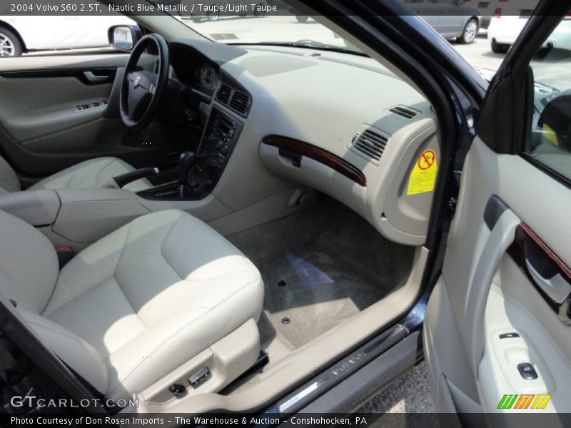 Nautic Blue Metallic / Taupe/Light Taupe 2004 Volvo S60 2.5T
