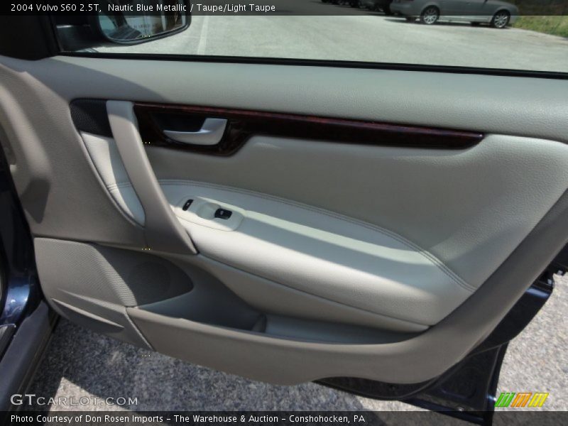 Nautic Blue Metallic / Taupe/Light Taupe 2004 Volvo S60 2.5T