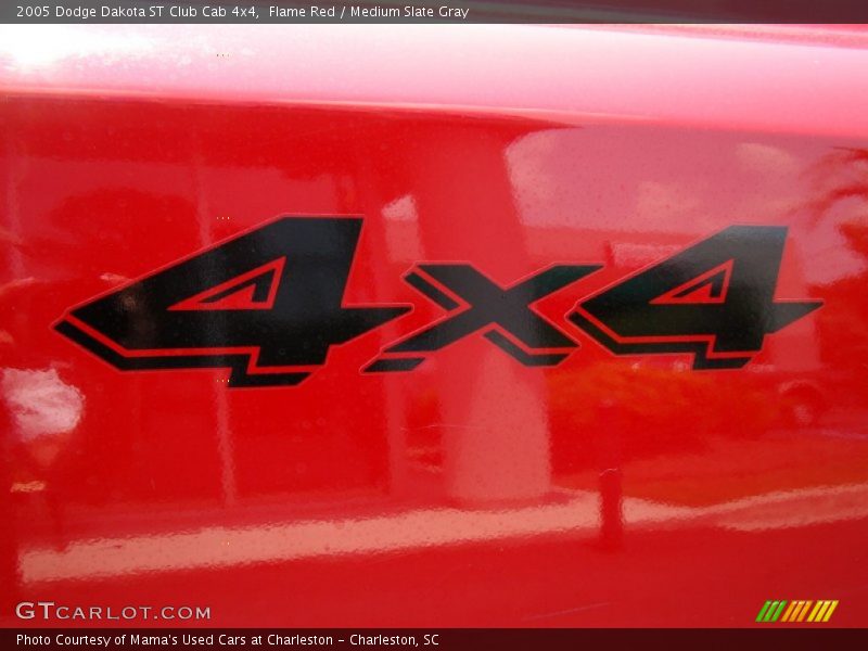  2005 Dakota ST Club Cab 4x4 Logo