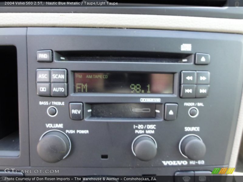 Nautic Blue Metallic / Taupe/Light Taupe 2004 Volvo S60 2.5T