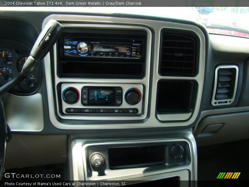 Dark Green Metallic / Gray/Dark Charcoal 2004 Chevrolet Tahoe Z71 4x4