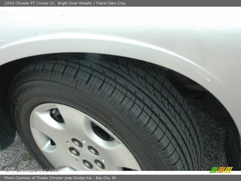 Bright Silver Metallic / Pastel Slate Gray 2009 Chrysler PT Cruiser LX