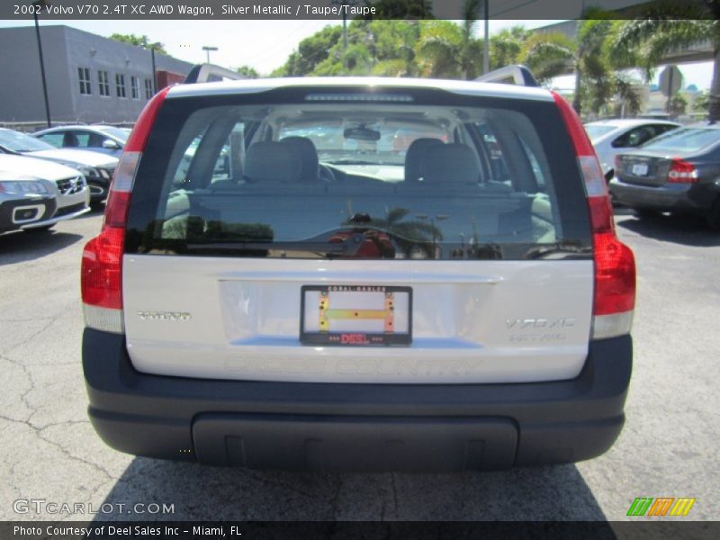 Silver Metallic / Taupe/Taupe 2002 Volvo V70 2.4T XC AWD Wagon