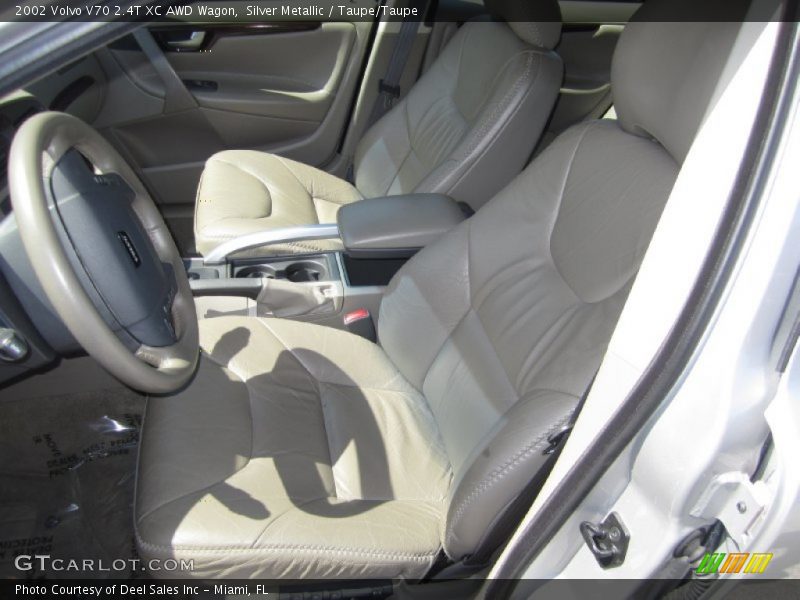 Silver Metallic / Taupe/Taupe 2002 Volvo V70 2.4T XC AWD Wagon