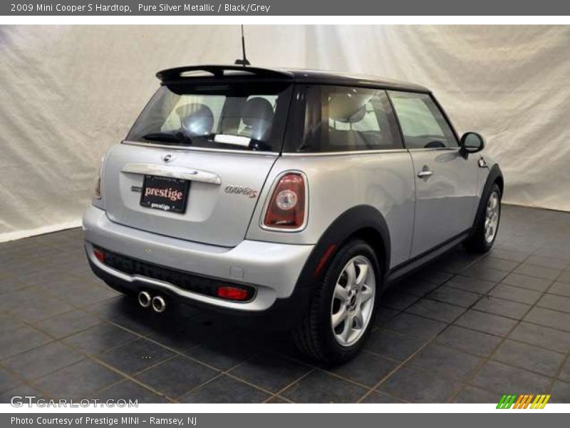 Pure Silver Metallic / Black/Grey 2009 Mini Cooper S Hardtop