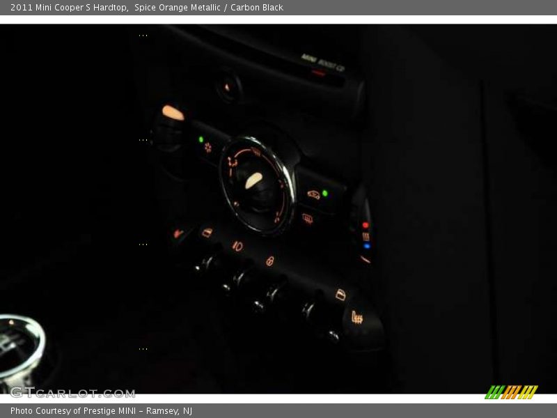 Spice Orange Metallic / Carbon Black 2011 Mini Cooper S Hardtop