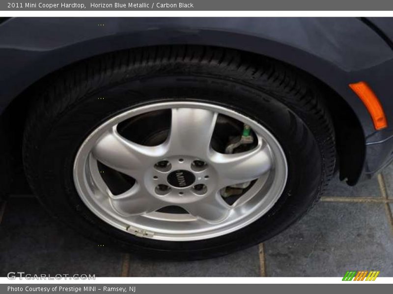 Horizon Blue Metallic / Carbon Black 2011 Mini Cooper Hardtop