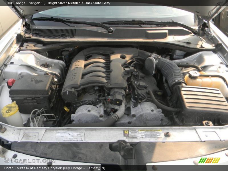 Bright Silver Metallic / Dark Slate Gray 2008 Dodge Charger SE