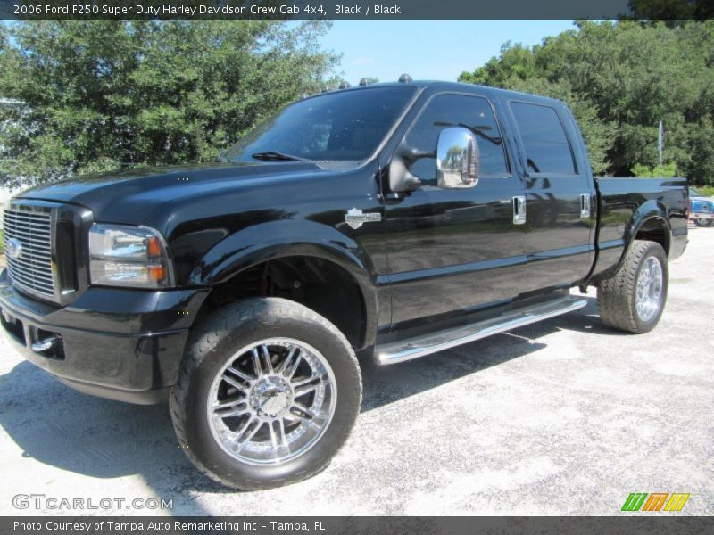 Front 3/4 View of 2006 F250 Super Duty Harley Davidson Crew Cab 4x4