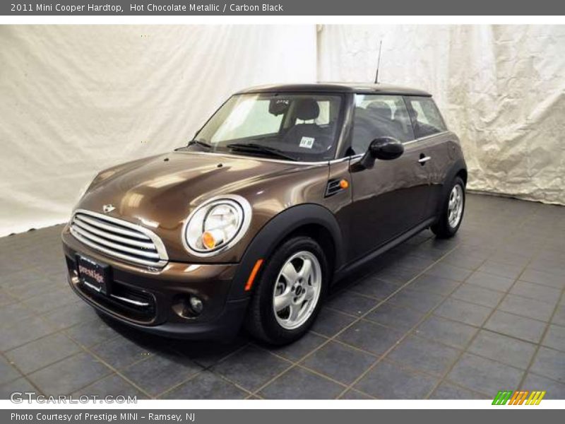 Hot Chocolate Metallic / Carbon Black 2011 Mini Cooper Hardtop