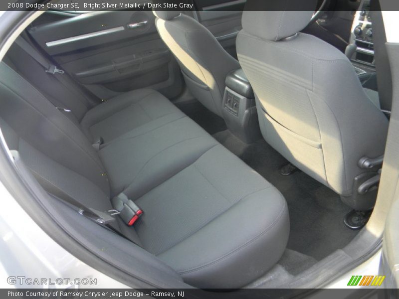 Bright Silver Metallic / Dark Slate Gray 2008 Dodge Charger SE