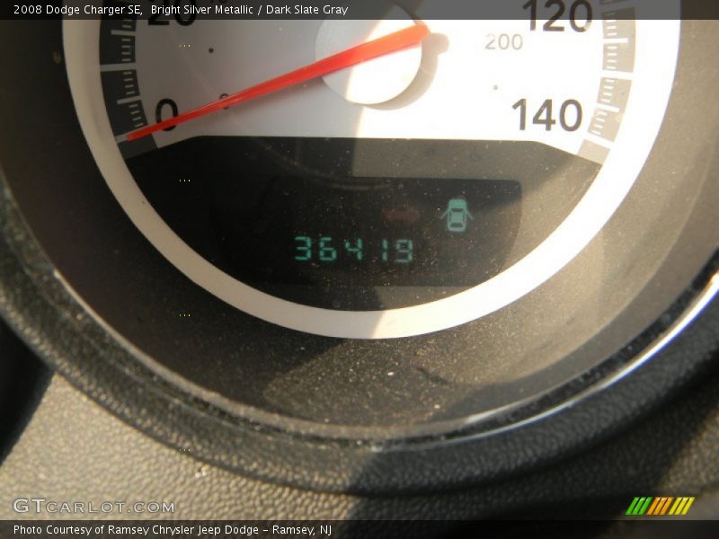 Bright Silver Metallic / Dark Slate Gray 2008 Dodge Charger SE