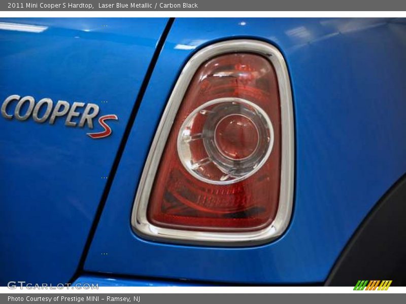 Laser Blue Metallic / Carbon Black 2011 Mini Cooper S Hardtop