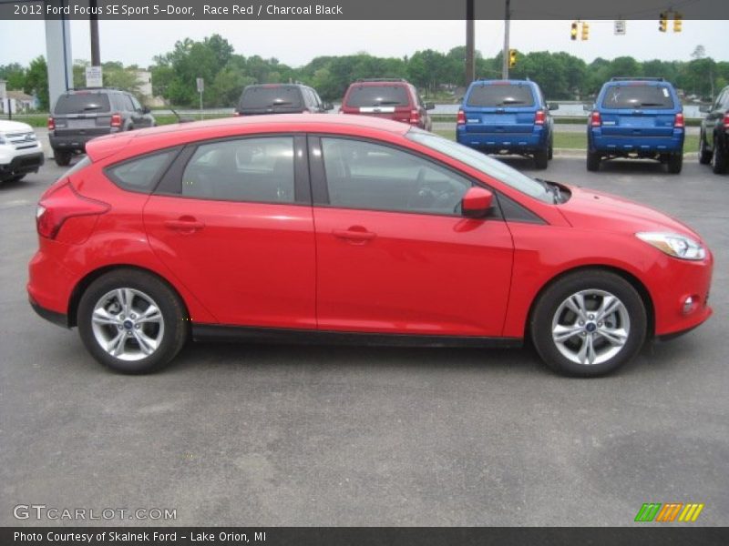 Race Red / Charcoal Black 2012 Ford Focus SE Sport 5-Door
