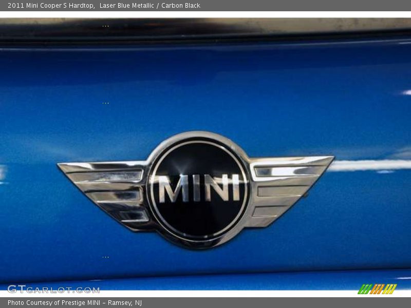 Laser Blue Metallic / Carbon Black 2011 Mini Cooper S Hardtop