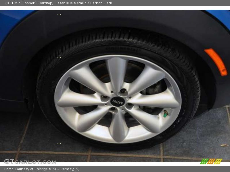 Laser Blue Metallic / Carbon Black 2011 Mini Cooper S Hardtop
