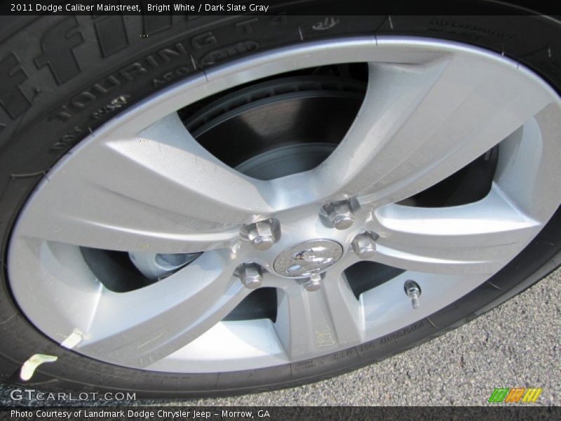 Bright White / Dark Slate Gray 2011 Dodge Caliber Mainstreet