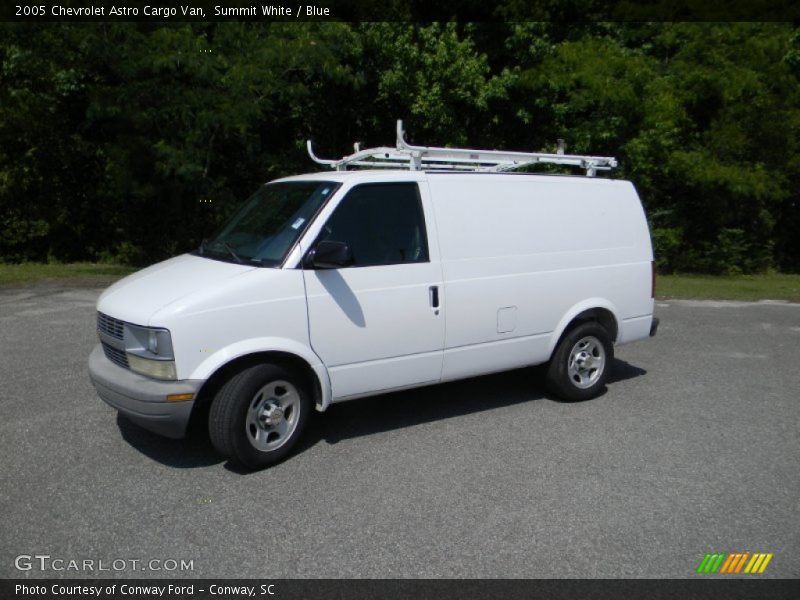  2005 Astro Cargo Van Summit White