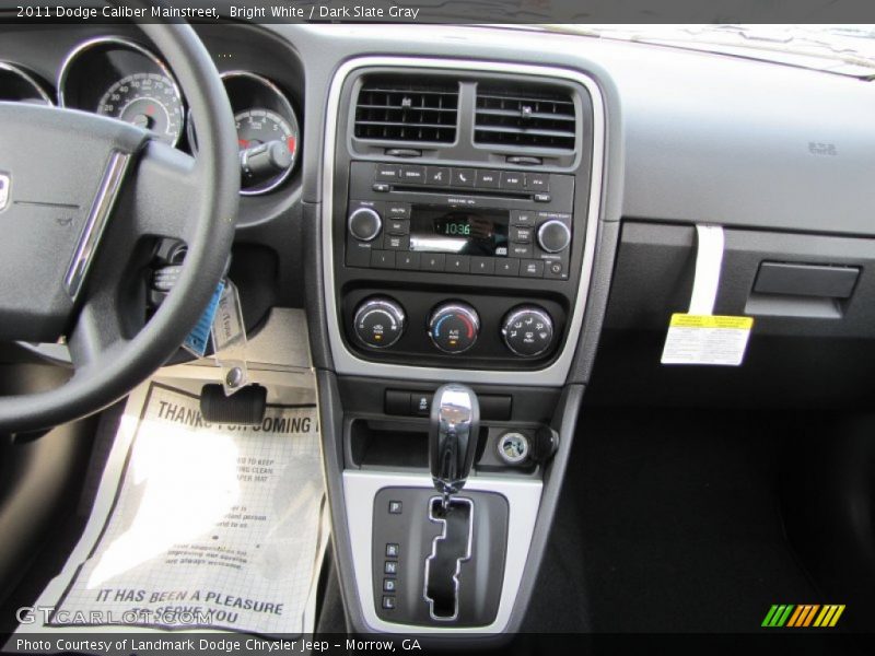 Bright White / Dark Slate Gray 2011 Dodge Caliber Mainstreet