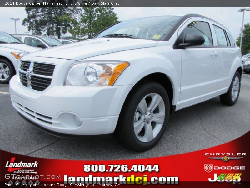 Bright White / Dark Slate Gray 2011 Dodge Caliber Mainstreet