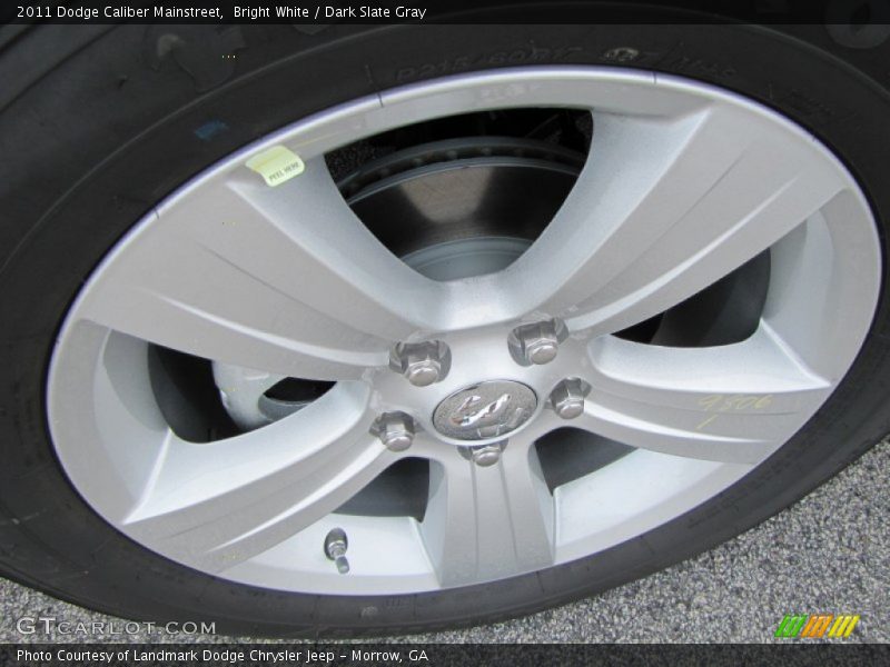 Bright White / Dark Slate Gray 2011 Dodge Caliber Mainstreet