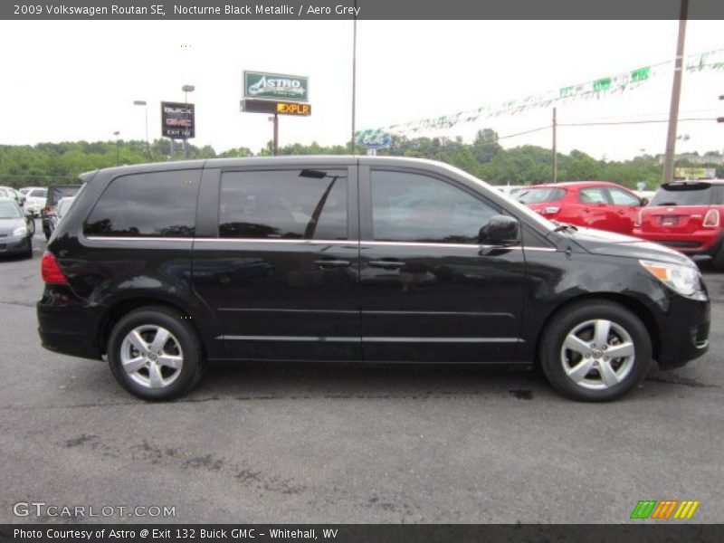 Nocturne Black Metallic / Aero Grey 2009 Volkswagen Routan SE