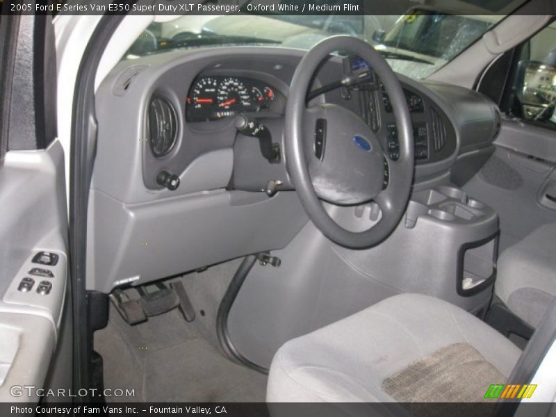 Oxford White / Medium Flint 2005 Ford E Series Van E350 Super Duty XLT Passenger