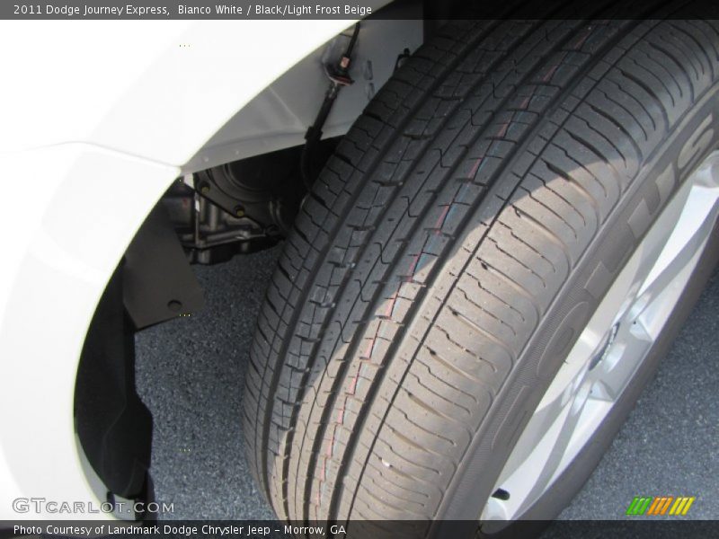 Bianco White / Black/Light Frost Beige 2011 Dodge Journey Express