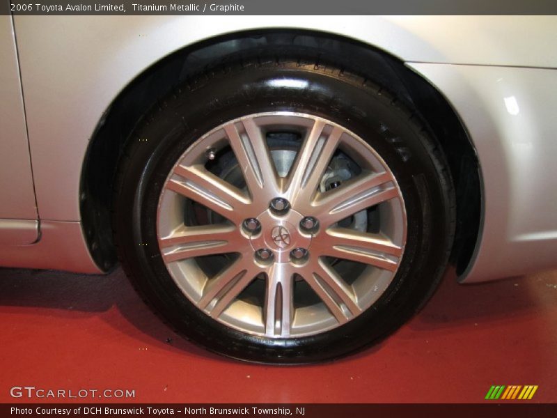 Titanium Metallic / Graphite 2006 Toyota Avalon Limited