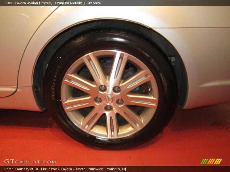 Titanium Metallic / Graphite 2006 Toyota Avalon Limited