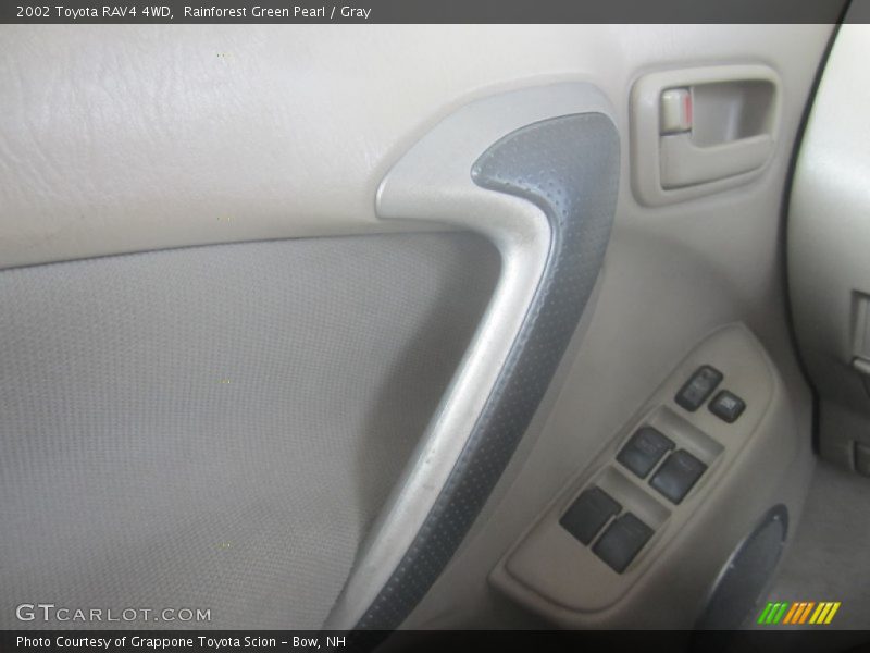 Rainforest Green Pearl / Gray 2002 Toyota RAV4 4WD
