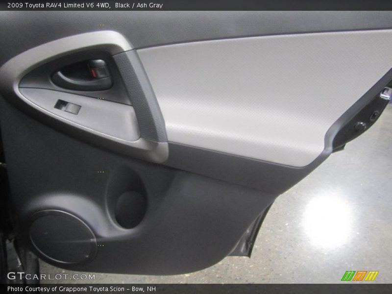Black / Ash Gray 2009 Toyota RAV4 Limited V6 4WD
