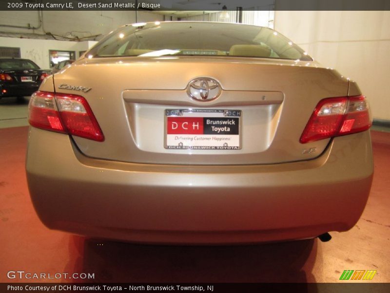 Desert Sand Metallic / Bisque 2009 Toyota Camry LE