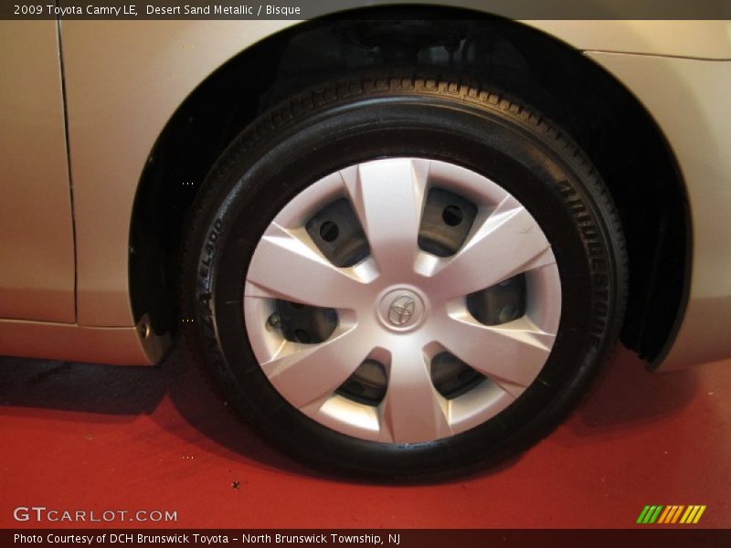 Desert Sand Metallic / Bisque 2009 Toyota Camry LE