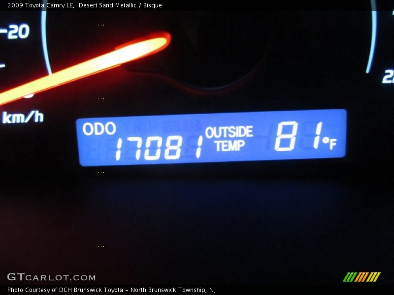 Desert Sand Metallic / Bisque 2009 Toyota Camry LE