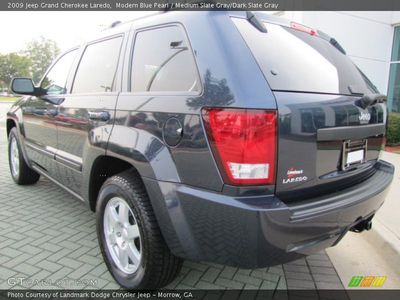 Modern Blue Pearl / Medium Slate Gray/Dark Slate Gray 2009 Jeep Grand Cherokee Laredo