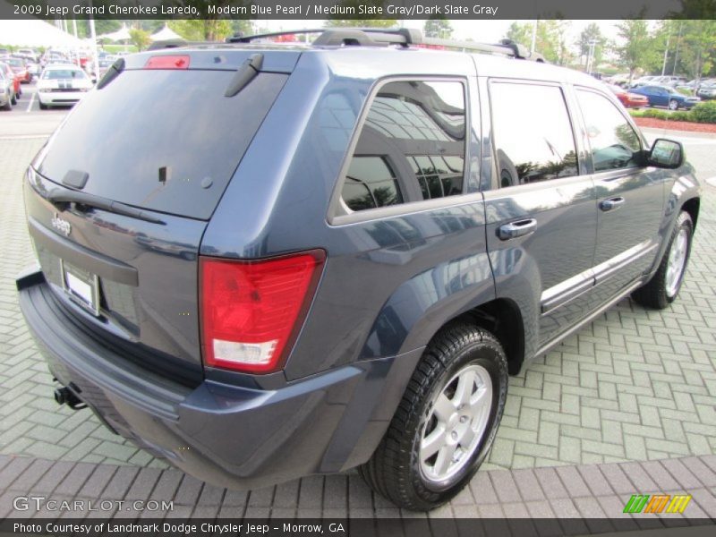 Modern Blue Pearl / Medium Slate Gray/Dark Slate Gray 2009 Jeep Grand Cherokee Laredo