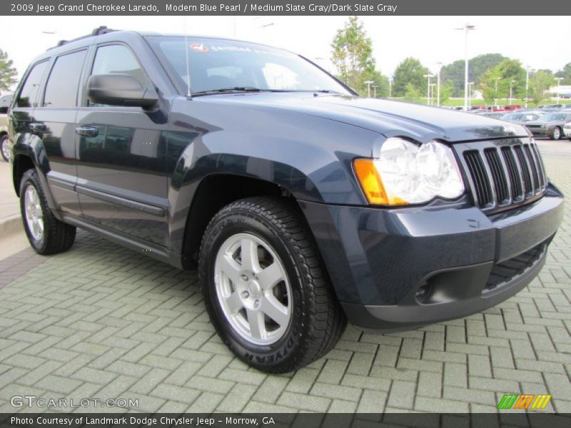 Modern Blue Pearl / Medium Slate Gray/Dark Slate Gray 2009 Jeep Grand Cherokee Laredo