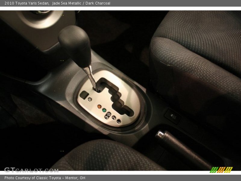 Jade Sea Metallic / Dark Charcoal 2010 Toyota Yaris Sedan
