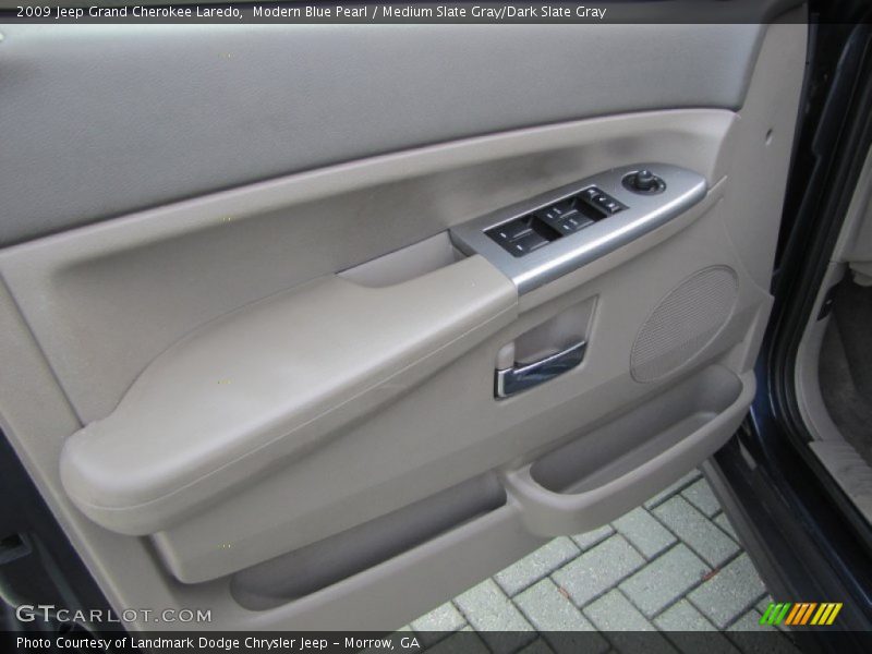 Modern Blue Pearl / Medium Slate Gray/Dark Slate Gray 2009 Jeep Grand Cherokee Laredo