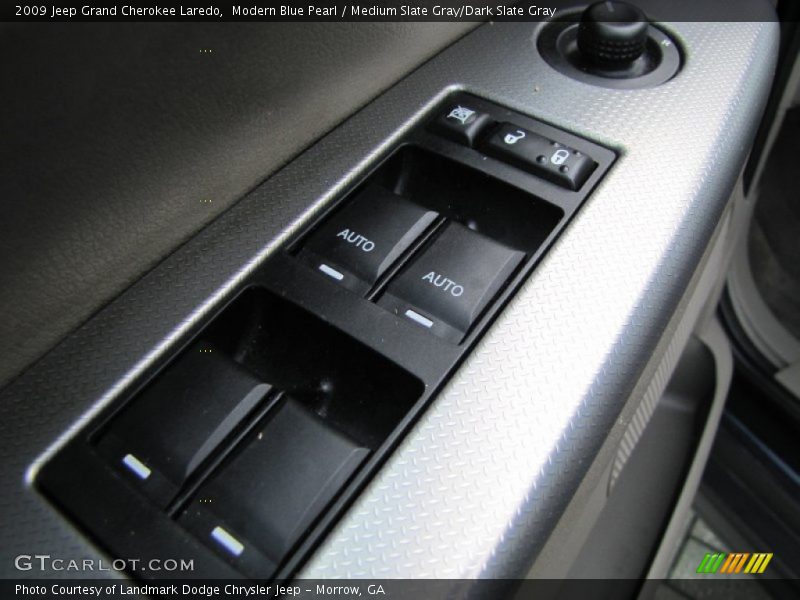 Modern Blue Pearl / Medium Slate Gray/Dark Slate Gray 2009 Jeep Grand Cherokee Laredo