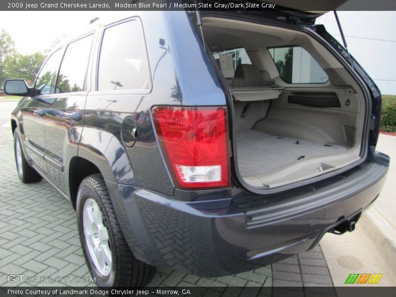 Modern Blue Pearl / Medium Slate Gray/Dark Slate Gray 2009 Jeep Grand Cherokee Laredo