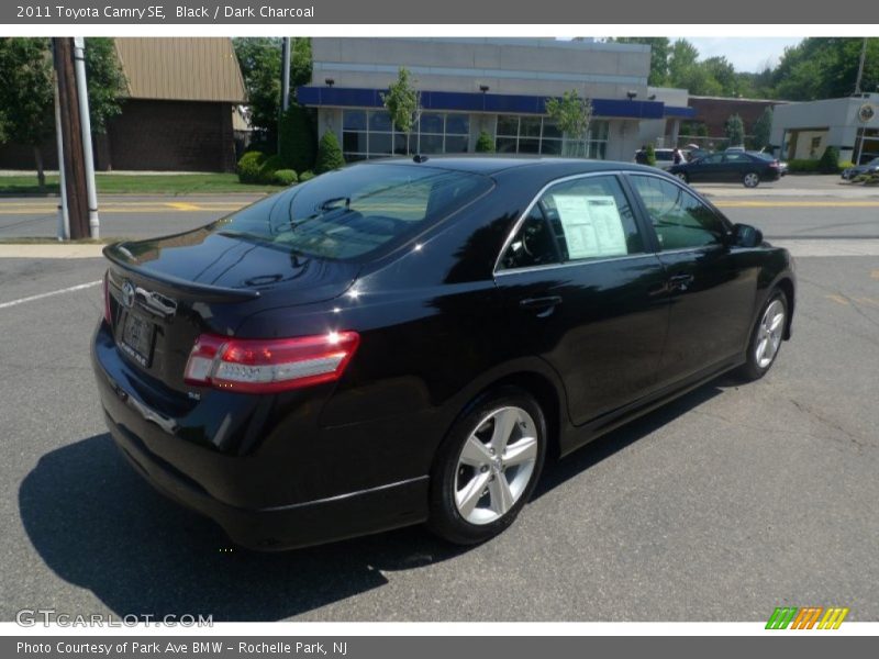 Black / Dark Charcoal 2011 Toyota Camry SE