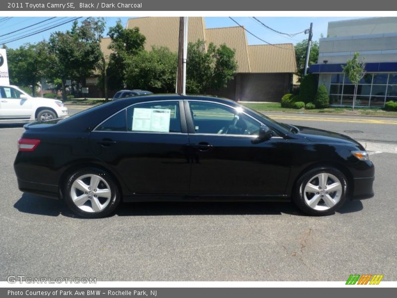 Black / Dark Charcoal 2011 Toyota Camry SE