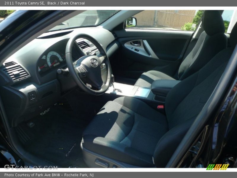 Black / Dark Charcoal 2011 Toyota Camry SE