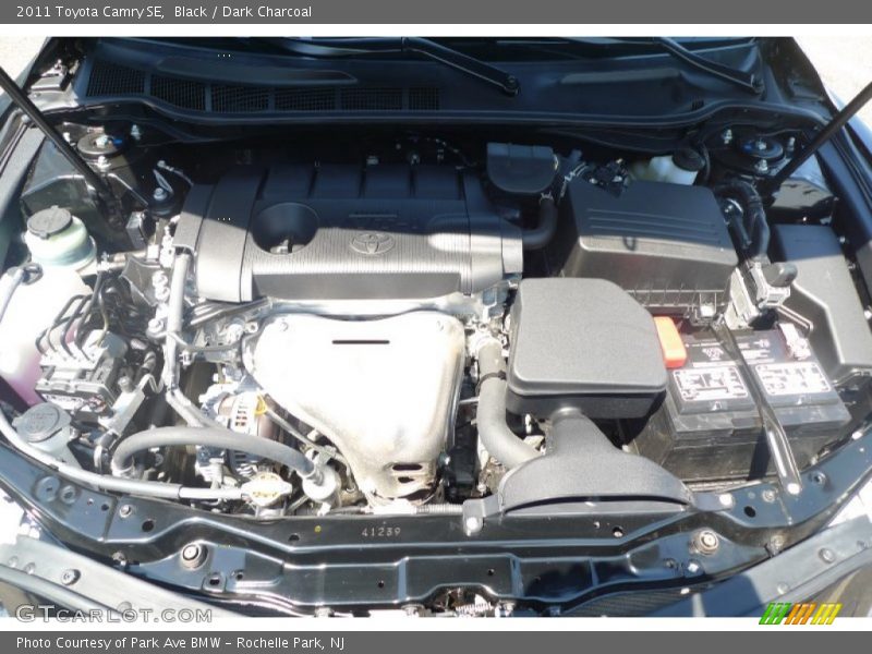Black / Dark Charcoal 2011 Toyota Camry SE