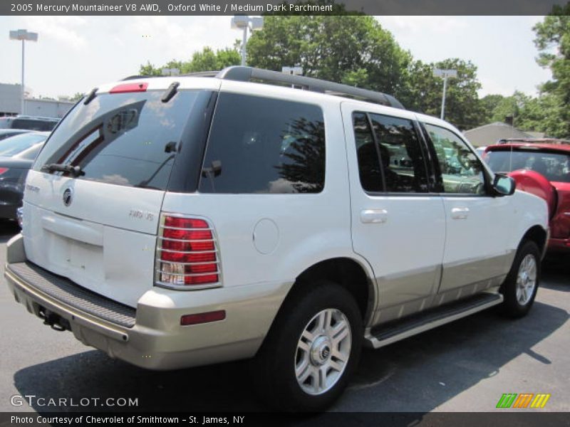 Oxford White / Medium Dark Parchment 2005 Mercury Mountaineer V8 AWD