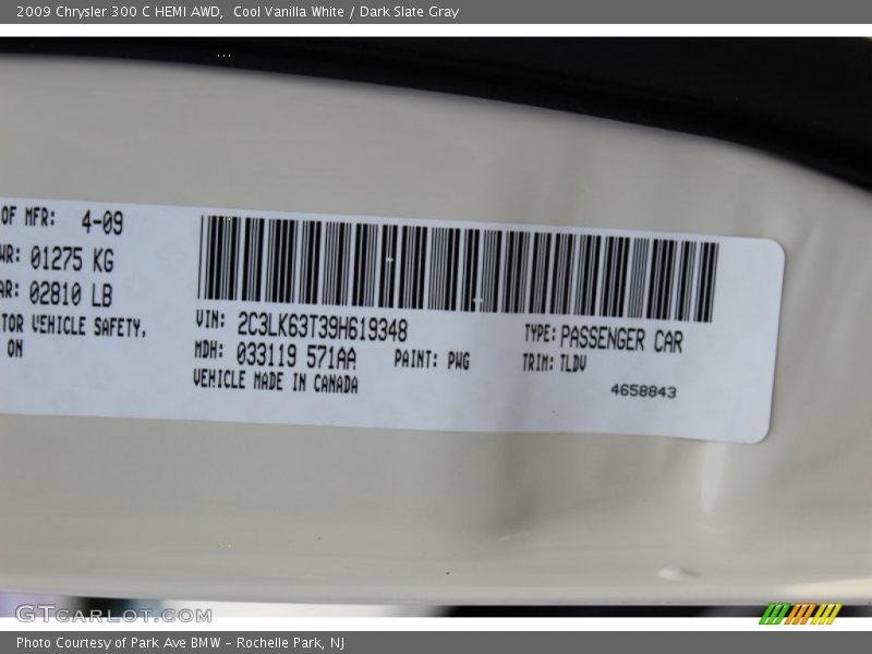 2009 300 C HEMI AWD Cool Vanilla White Color Code PWG